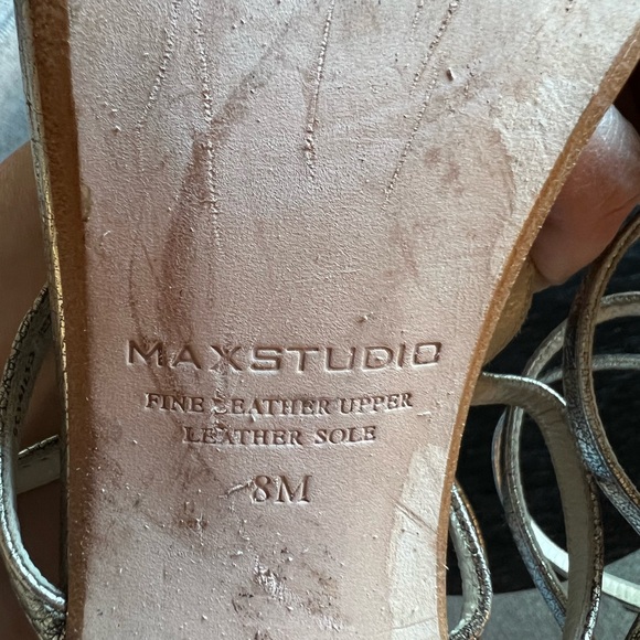 Champagne colored heels. 4” heel. By MaxStudio. - Picture 4 of 7